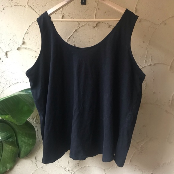NWOT Black Tank Flowy Plus Size - Picture 2 of 4